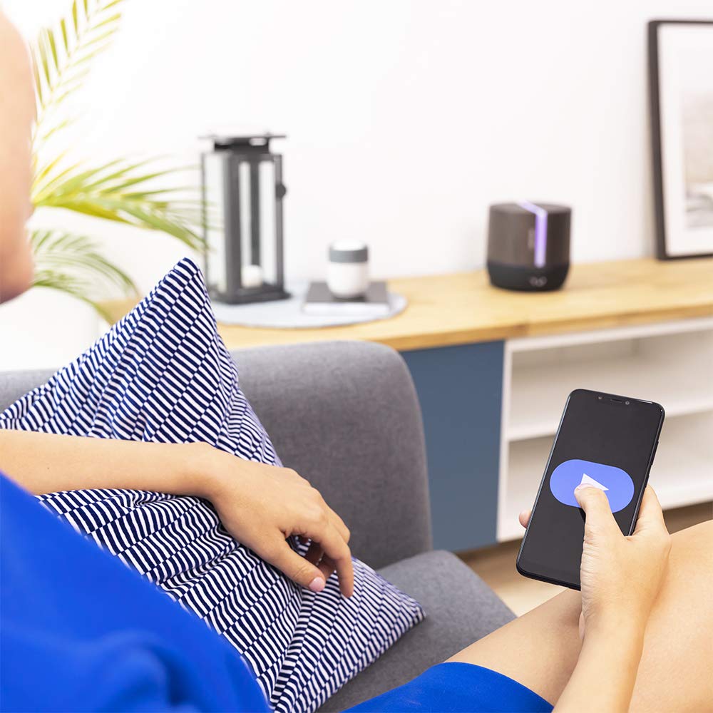 Cecotec Difusor de aromas PureAroma 550 Connected Black Woody. Capacidad 500ml, Pantalla LED, Altavoz, Control por bluetooth, App, Temporizador 12h, 3 Modos de funcionamiento, Cobertura 30m2 – para oposiciones – Material de estudio – OpoMarket