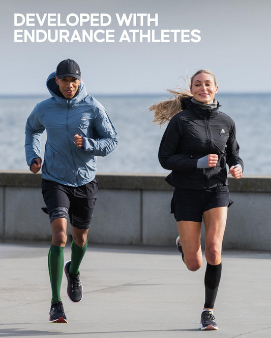 DANISH ENDURANCE Cortavientos Para Hombre, Chaqueta Deportiva con Capucha Ajustable, Puños Elásticos, Negro, S – Ropa para oposiciones – Material de estudio – OpoMarket