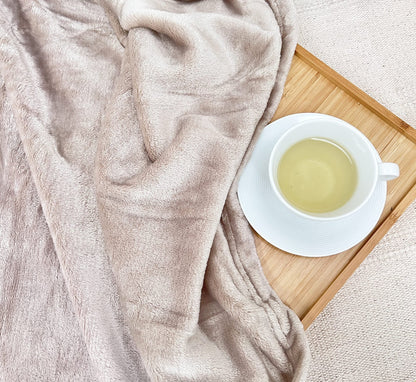 HTE Manta Microfibra para Cama Sofá y Sillón, Manta Polar Lisa de Tacto Suave Super Caliente para Adulto y Niño,Sin Arrugas (Beige, 130 x 160 cm) – para oposiciones – Material de estudio – OpoMarket