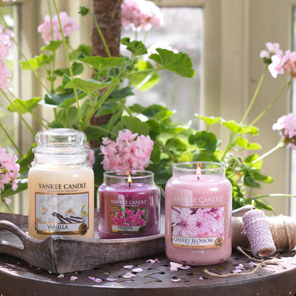 Vela aromática Yankee Candle | Cherry Blossom vela en tarro grande | Velas de larga duración: hasta 150 h | Regalos perfectos para mujeres – para oposiciones – Material de estudio – OpoMarket